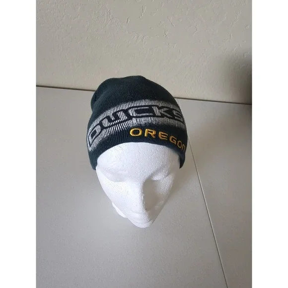 Oregon Ducks Youth Knit Beanie Hat‎ Green Winter Cap NCAA Football