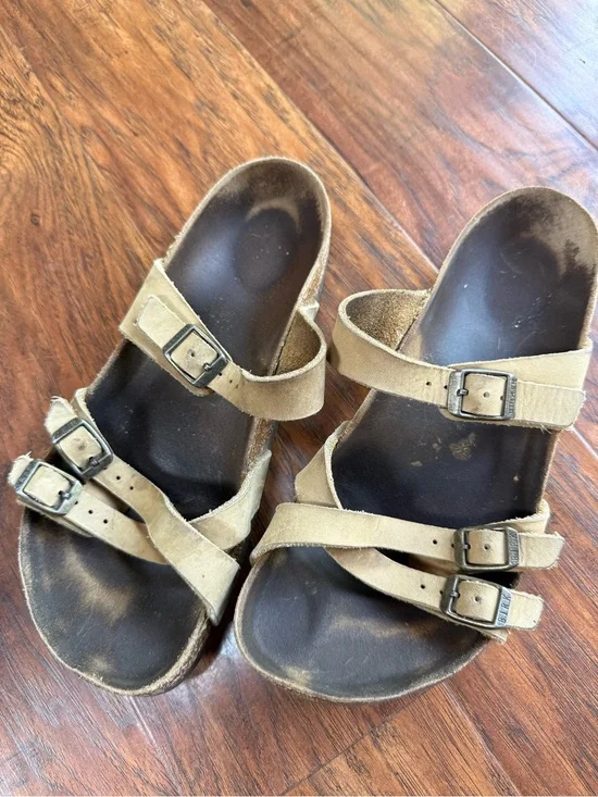 Birkenstock Adjustable Strappy Sandals in Tan Suede