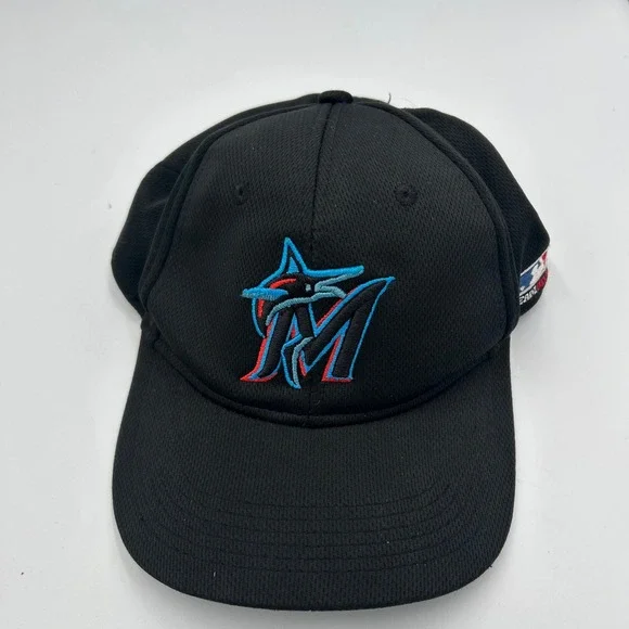 OC Sports Florida Marlins Hat Youth OSFM Black MLB Baseball Cap Adjustable