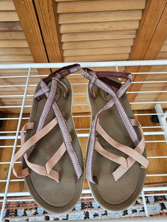 High Sierra Strappy Hiking Sandles