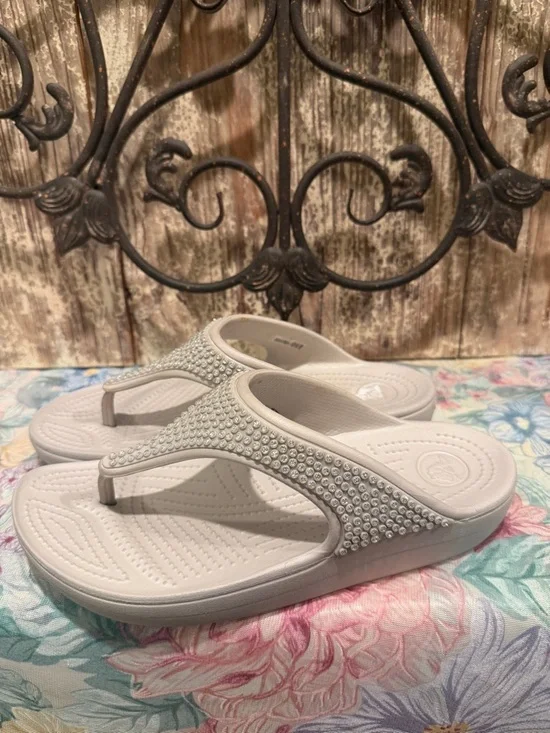 Crocs Sloane Embellished Flip Flops Wedges 9 bling