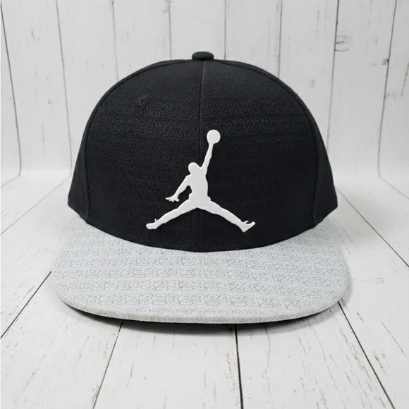 Jordan Big Boys All Over 23 Print Elite Snapback Hat Black White Jacquard Cap