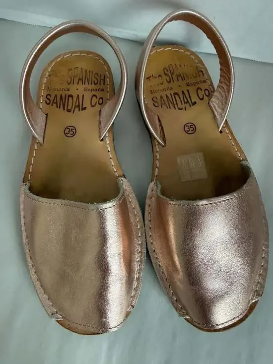 The Spanish Sandal Co. Women's Metallic Rose Gold Avarca Sandals