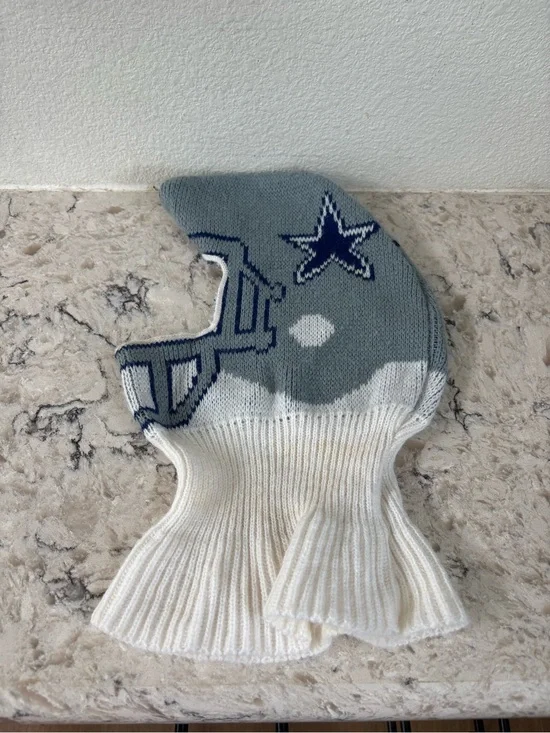 Vintage Kids Dallas Cowboys Face Covering/Hat
