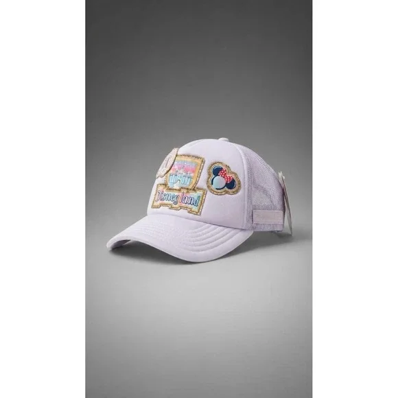 WALT DISNEY WORLD/STONEY CLOVER COLLECTION/PURPLE CAP/LOGOS/NWT/DWPC220616