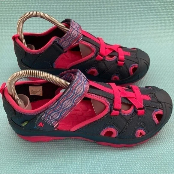 Merrell Woman's Hydro Waterproof Hiking Active Sandal Gray /Pink Size US 5