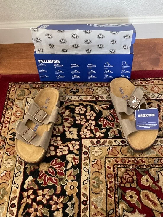 Birkenstock Arizona Sandals in taupe