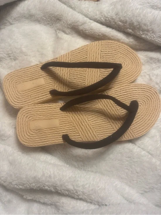 SHEIN Brown Strap Woven Rope Flip Flop Sandals