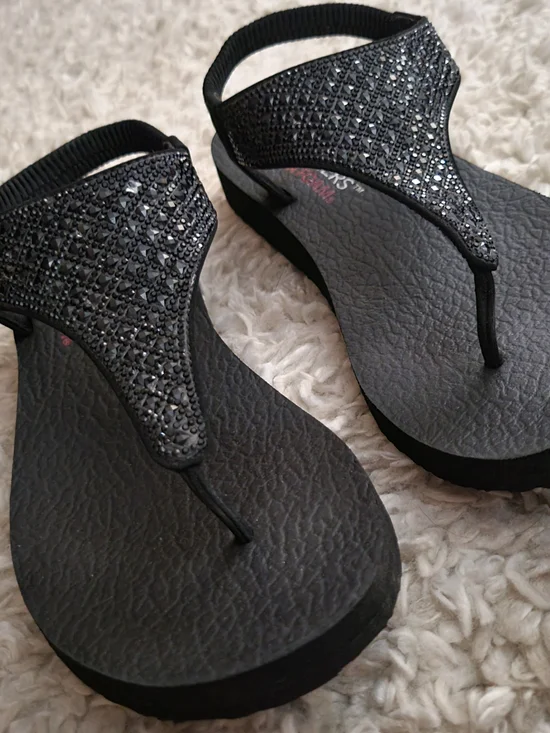 Skechers Cali Yoga Foam Black Crystal Embellished Thong Sling Back Sandals Sz 7