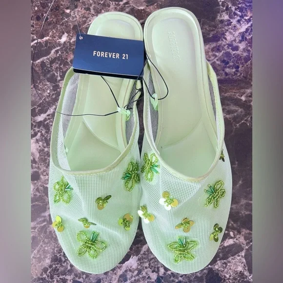 Forever 21 Green Mesh Beaded Sequin Butterfly Flats Sandals Size 9 NWT