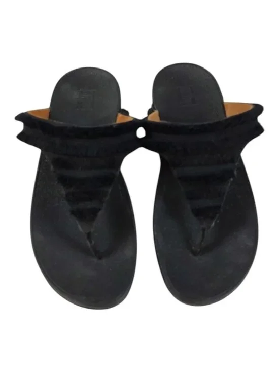 FitFlop Lottie Fringe Thong Sandals 8 Black