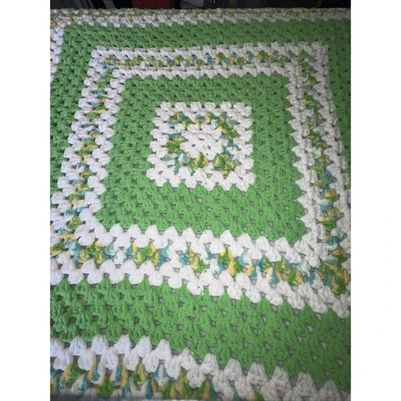 Vtg Soft Handmade Boho Crochet  68