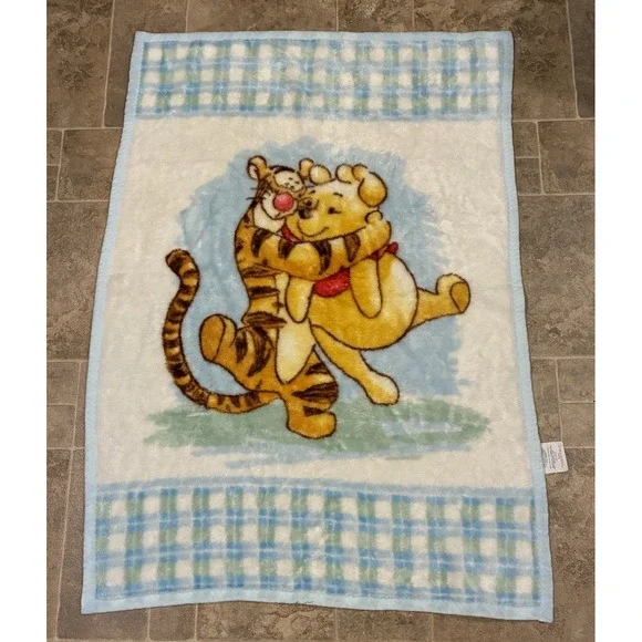 Disney Winnie The Pooh Tigger Plush Throw Blanket Plaid Y2K‎