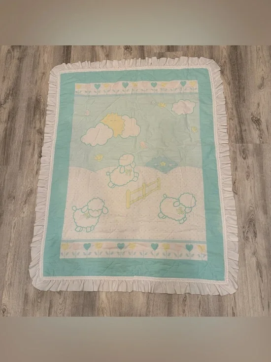 Vintage Lamb Baby Blanket Quilted Pastel Nursery Ruffle Trim 33” x 44”
