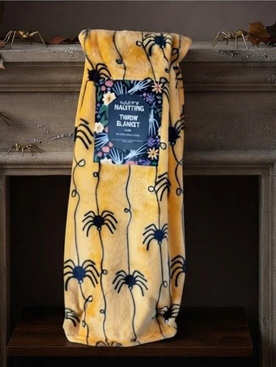 Halloween Crawling Spiders Throw Blanket