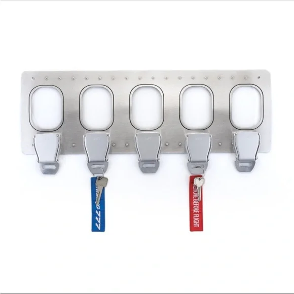 Aviation Seatbelt Key Rack Key Holder Birthday Gift for Pilot Aircraft