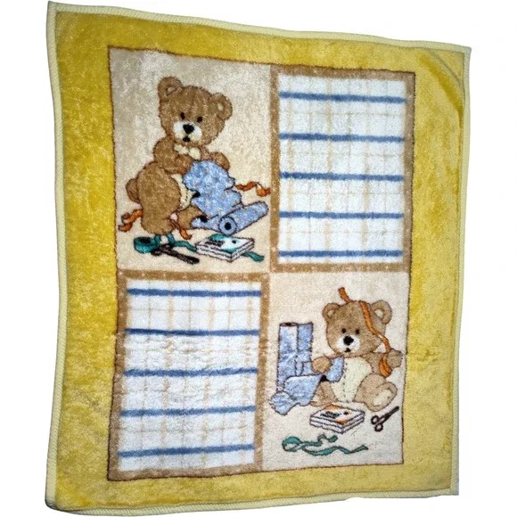Vtg Teddy Bear Crafts Yellow Blanket SOFT 47x51 Gold‎