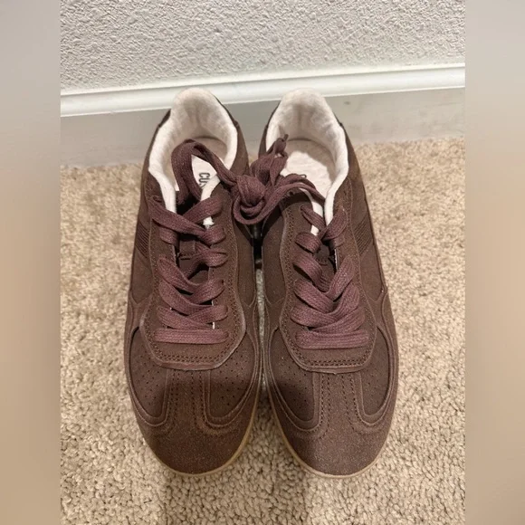 Women's Chocolate Suede Sneakers - Casual Comfort