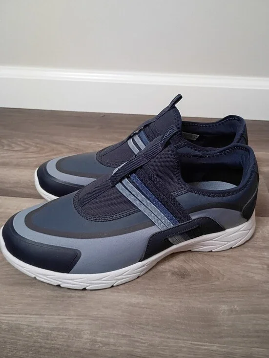 Vionic Womens Classic Blue Color Block Vayda Slip On Sneaker Shoes Size 10 Wide
