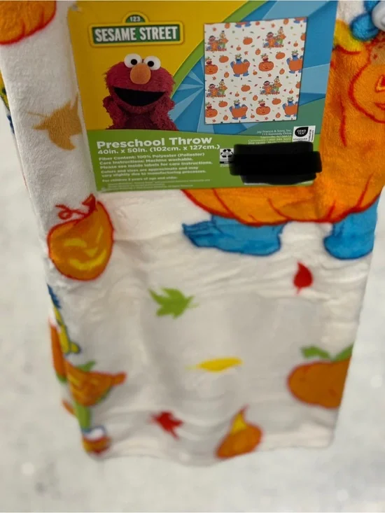 Sesameww Street Preschool Throw Blanket - White with Orange & Blue Characters