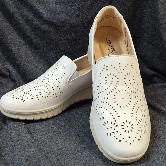 Easy Street 6.5 White Wedge Sneaker
