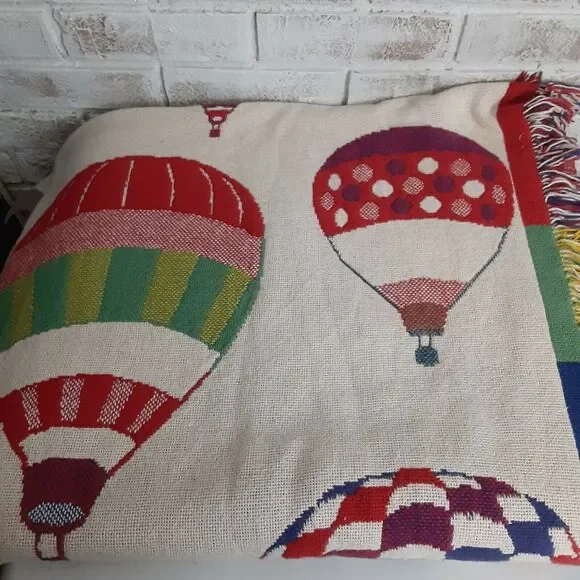 Hot Air Balloon Throw Bright & Cheerful,Fringe,78 x 51