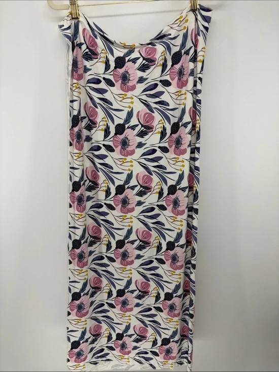 Milkmaid Goods Lightweight Swaddle Baby Blanket Rayon Floral 40”x 40”