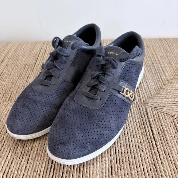 Cole Haan Bria Grand Sport Women's Shoe Size 7.5B Navy Blue Perforated‎ Suede