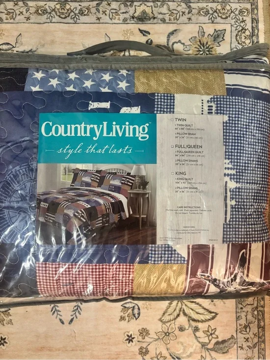 CountryLiving Blue Patchwork Quilt - Full/Queen