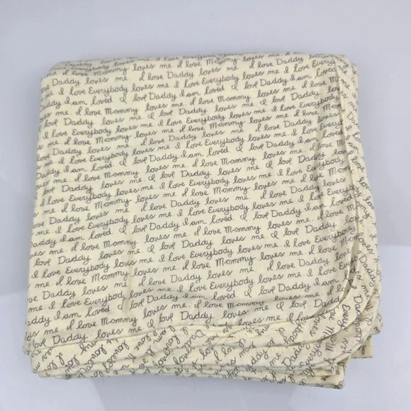 Old Navy Newborn Essentials Cotton Receiving Blanket Cream Script I Love Mommy