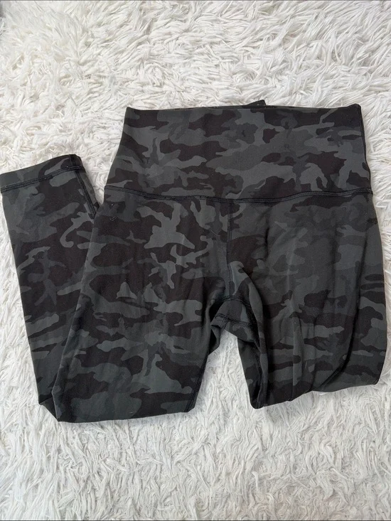 Lululemon Align Crop *21