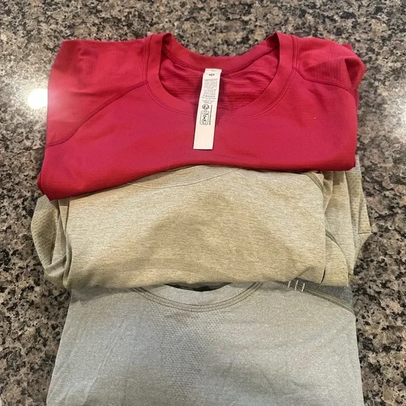Bundle of Lululemon Swiftly Tech Shirts