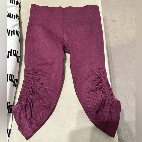 Lululemon In the Flow Crop Leggings