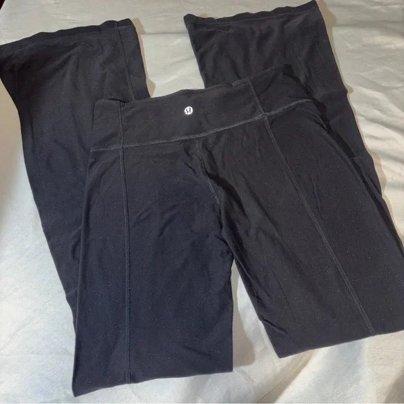 RARE vintage Lululemon flare bottom yoga pants size 4