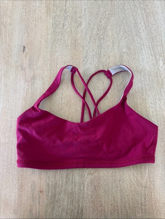 Women’s Strappy Sports Bra