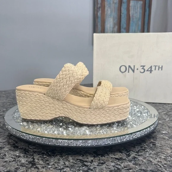 ON 34th natural raffia Beige Woven platform wedge Sandals NEW 9.5