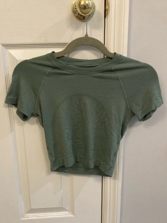 Lululemon Swiftly Tech Cropped Short-Sleeve Shirt 2.0 Green Size 4