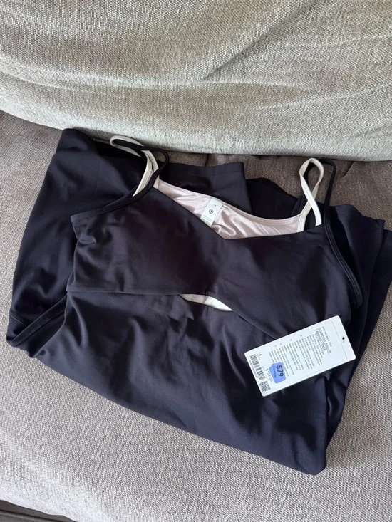 NWT Lululemon double layer align dress. Size 14