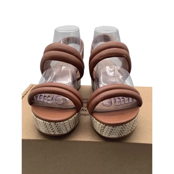 Violet & Red Casey Tan Leather Padded Double Strap Platform Wedge Sandals 9M