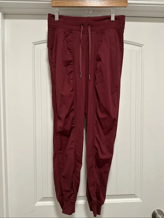 Lululemon Burgundy Jogger Pants - Lightweight Drawstring Tapered Fit