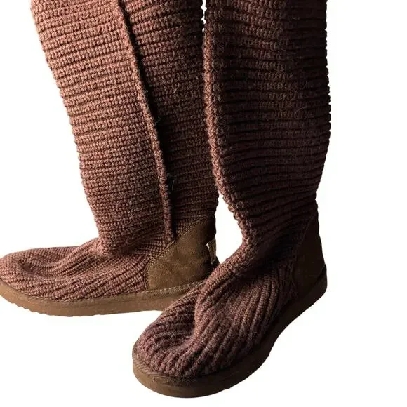 UGG Classic Cardy Knit Boots Women's 9 Brown Cozy Slouchy Tall Sheepskin Lining