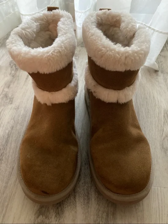UGG Koolaburra Suede Boots Shearling Lining Brown Sz 9