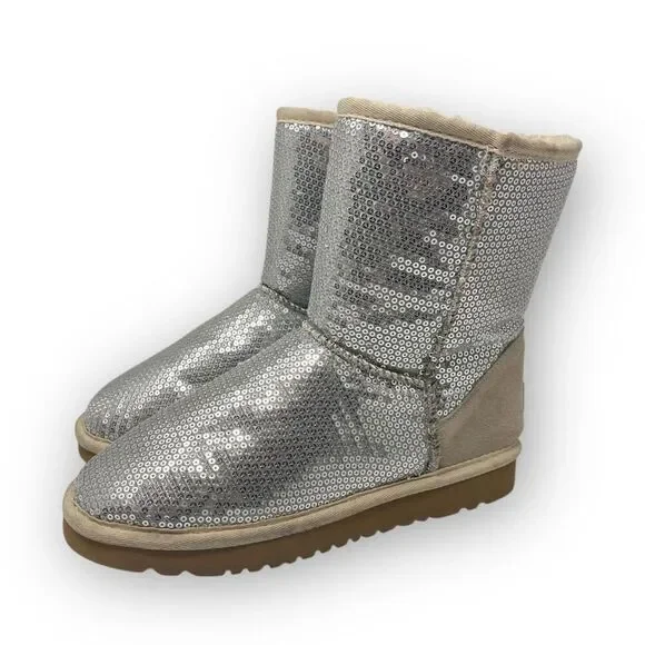 UGG Classic Short Silver Sequin Sheepskin Lined Boots Women’s Size 7