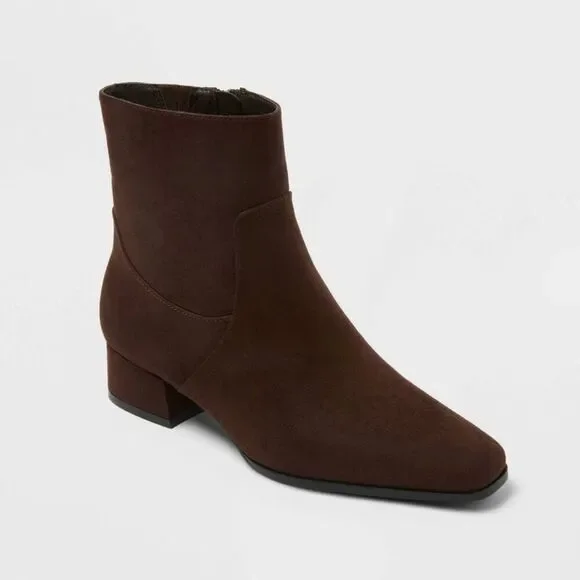 Universal Thread - Women’s Coral Boots with Memory Foam Insole – Univ Brown