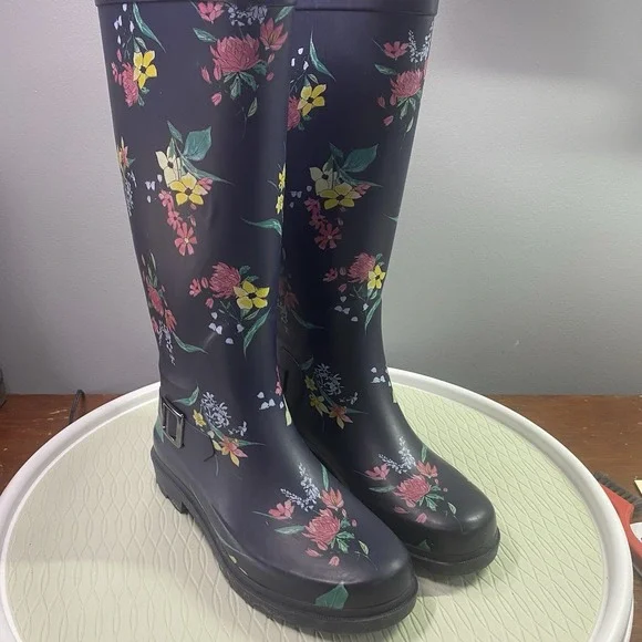 A‎ New Day Women's Navy Blue/Amalee Pull On Rubber Rain Boots Size 6. Tall