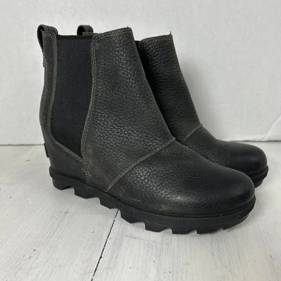 Sorel Women 7  Joan of Arctic‎ Wedge II Boot Black Gray 293