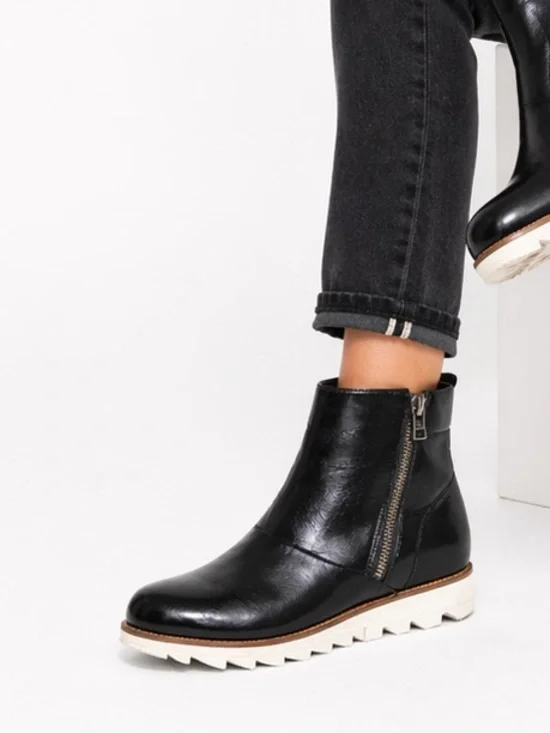 Sorel Harlow Size 9.5 Women's Black Leather Zipper Boots‎