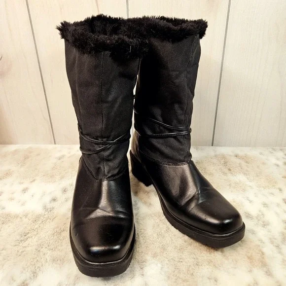 Weatherproof Women's Black Pull-on Winter Boots Size 9M Mid-Calf Lined 2