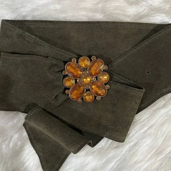 NEW Lake Shore Drive Suede Boho Crystal Flower Vintage Buckle Wide Waist Belt L