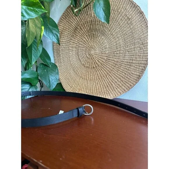 Target women’s size X – large black belt